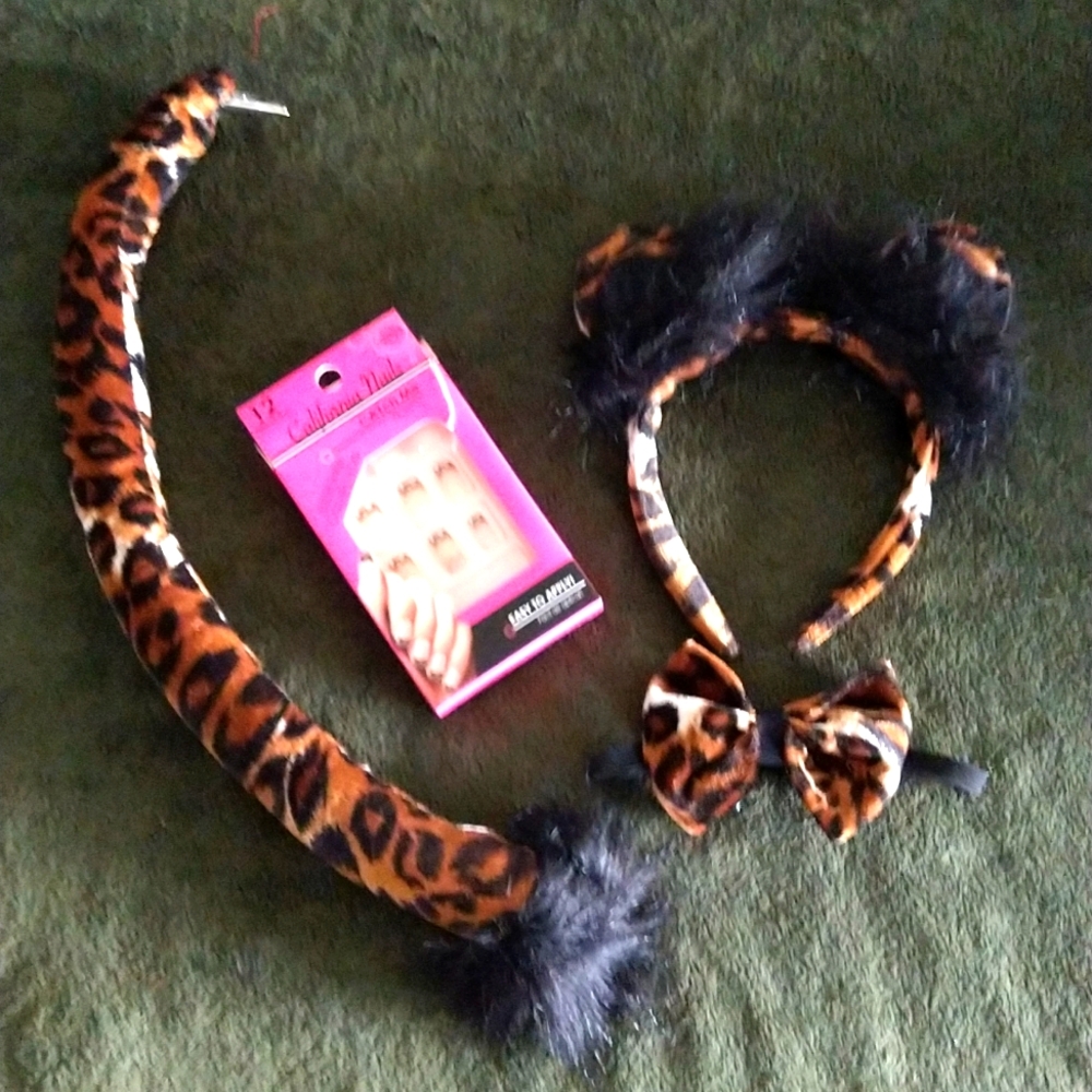 Halloween Leopard Accessories